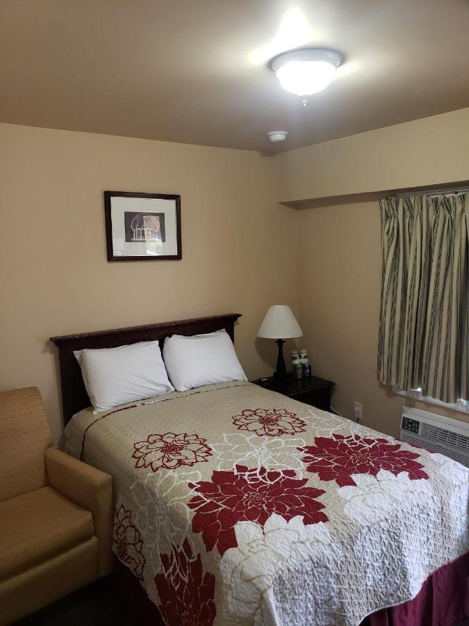 Clarysville Motel Frostburg Екстер'єр фото
