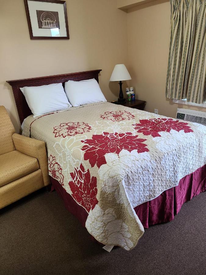 Clarysville Motel Frostburg Екстер'єр фото