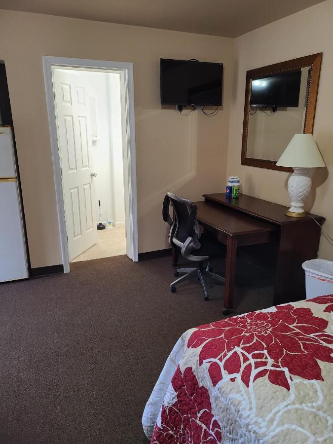 Clarysville Motel Frostburg Екстер'єр фото