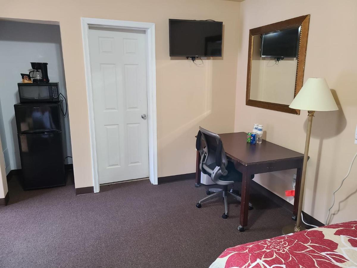 Clarysville Motel Frostburg Екстер'єр фото